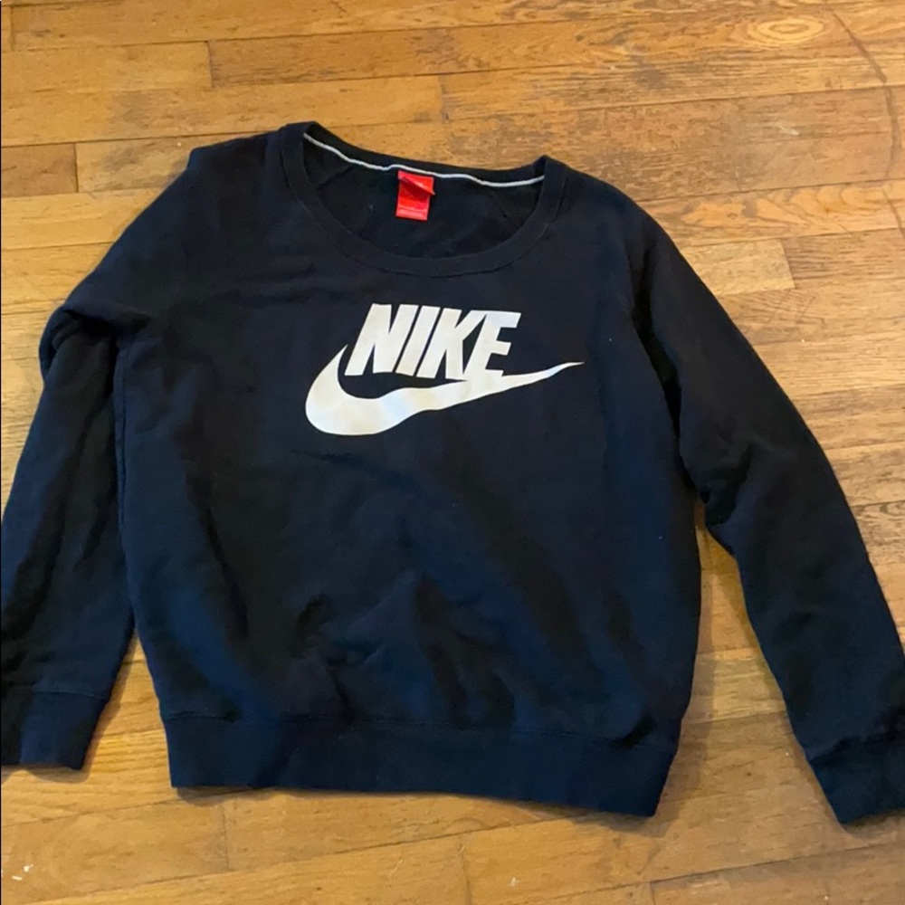 Black Nike long sleeve
